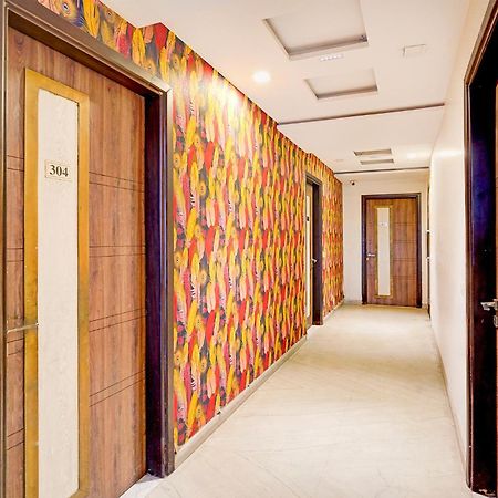 Fabhotel Season Grand Delhi  Buitenkant foto