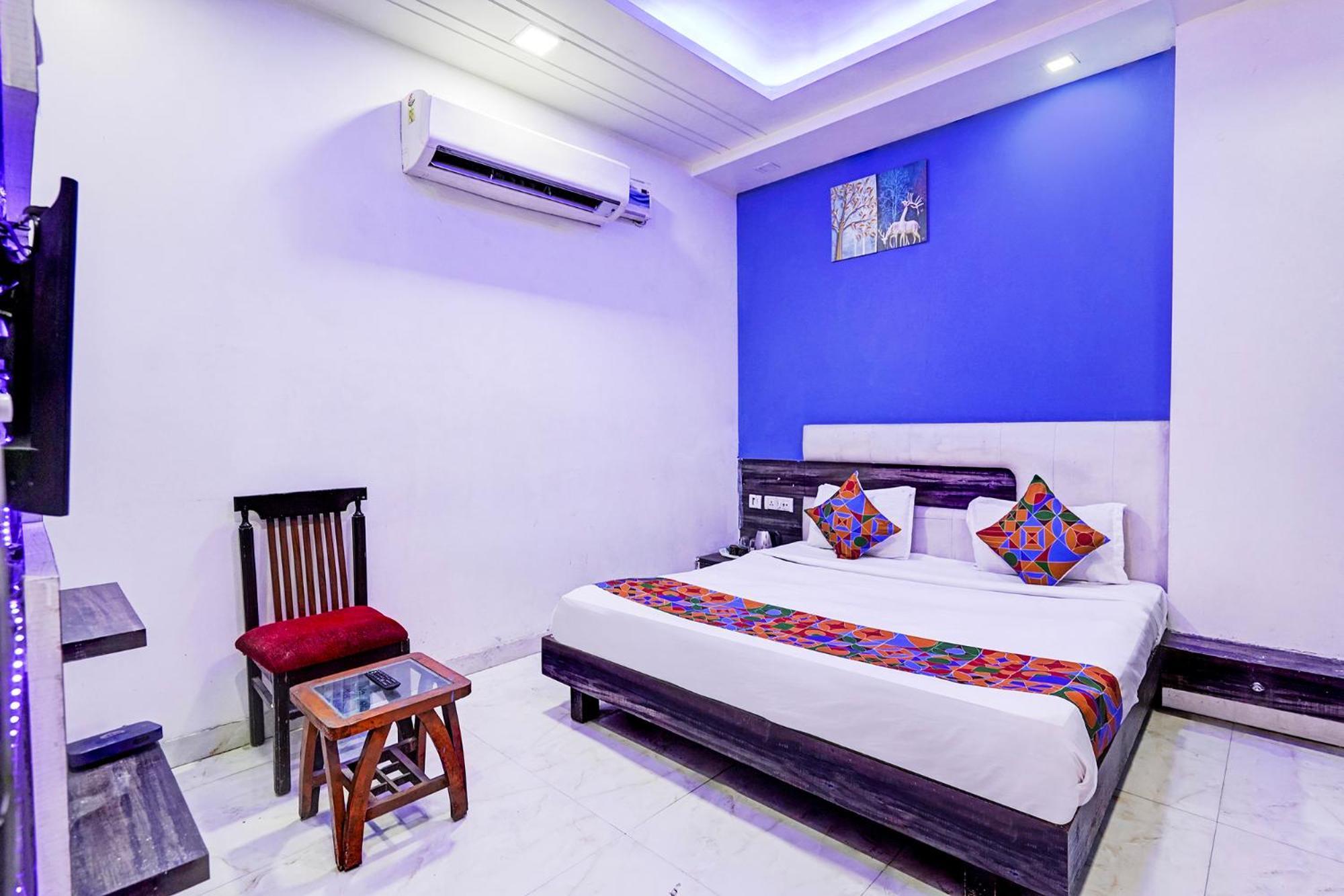 Fabhotel Season Grand Delhi  Buitenkant foto