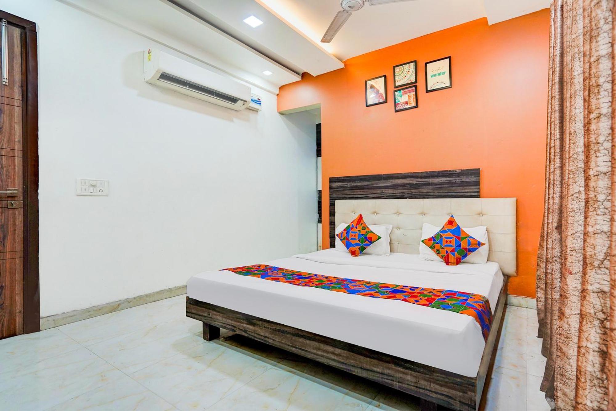 Fabhotel Season Grand Delhi  Buitenkant foto